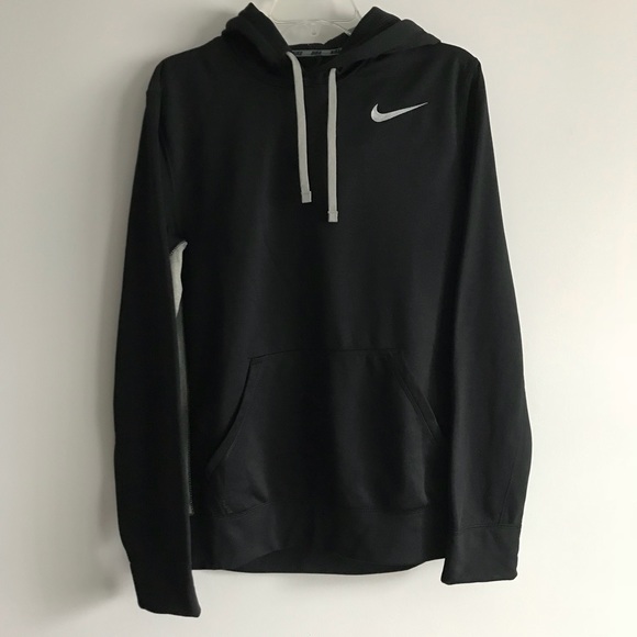 nike therma fit ko hoodie